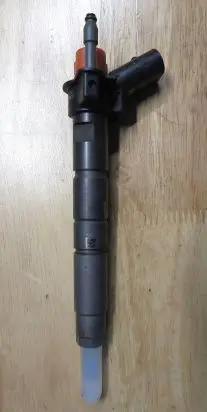 BMW X5 E70 Fuel injector 0445118001