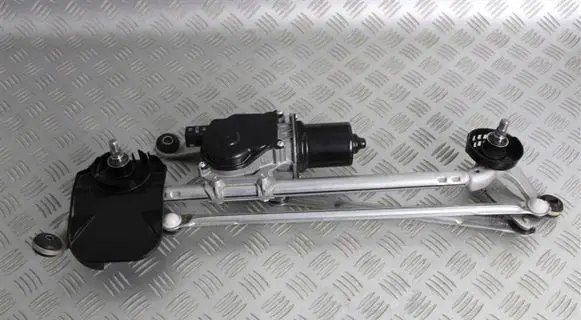 Infiniti Q60 Front wiper linkage and motor 6506C043