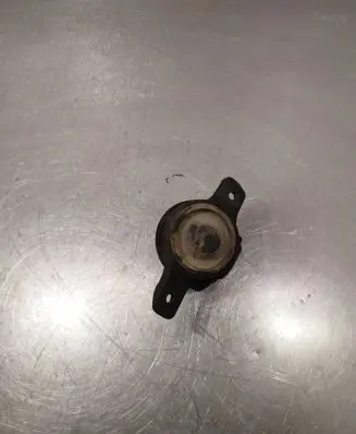 Subaru Forester SH Engine mount bracket