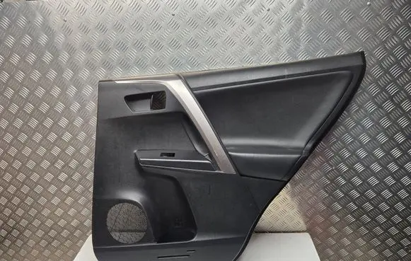 Toyota RAV 4 (XA40) Rear door card panel trim 67613X1B12