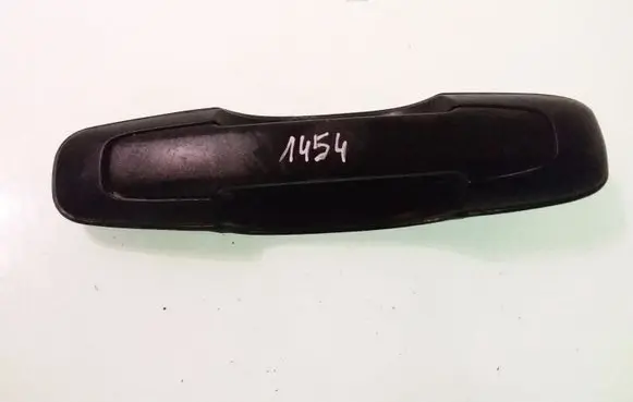 Suzuki Grand Vitara I Front door exterior handle 8282065D00