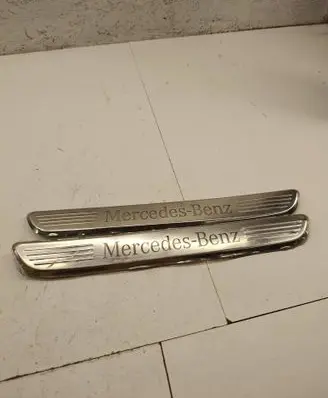 Mercedes-Benz GLC X253 C253 Front sill trim cover A2056800735 A2056802335