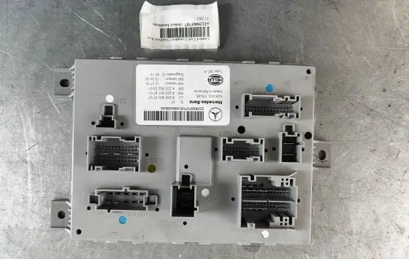 Mercedes-Benz S W222 Comfort/convenience module a2229005707