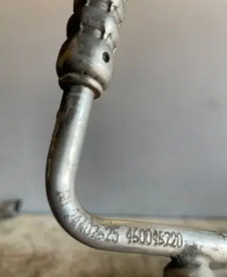 Air conditioning (A/C) pipe/hose