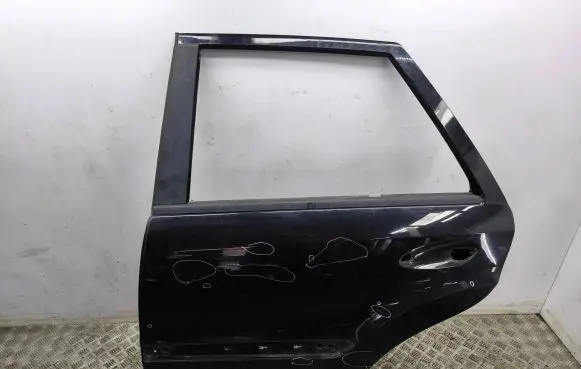 Mercedes-Benz ML W164 Rear door 