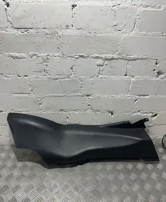 (C) pillar trim