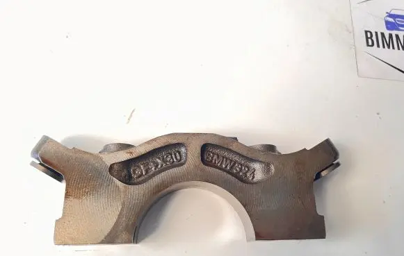 BMW 5 F10 F11 Crankshaft Holder 2023768