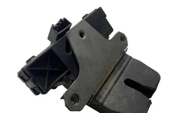 Ford Focus Tailgate/trunk/boot lock/catch/latch