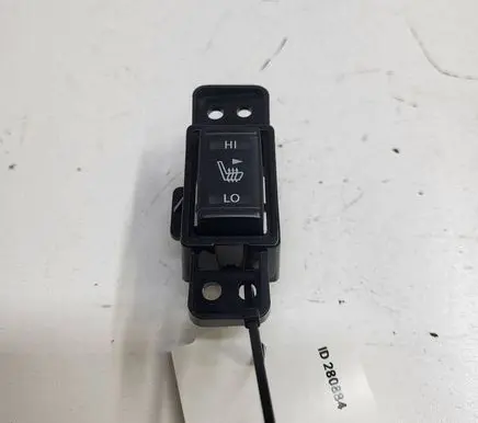 Nissan Leaf I (ZE0) Seat heating switch 689TB3NL0A