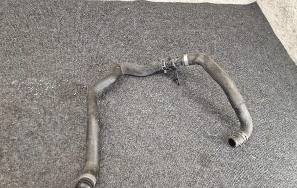 Mercedes-Benz C W205 Engine coolant pipe/hose A2058301802 A2058302102