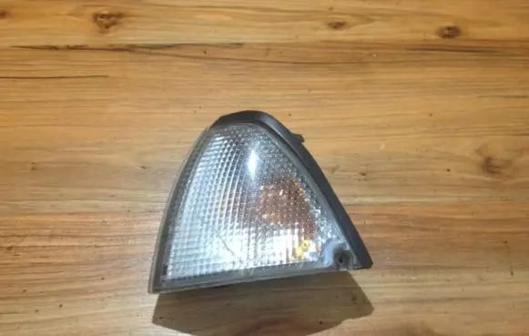 Front indicator light