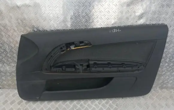 Audi A3 S3 8P Front door card panel trim 8p3867106t