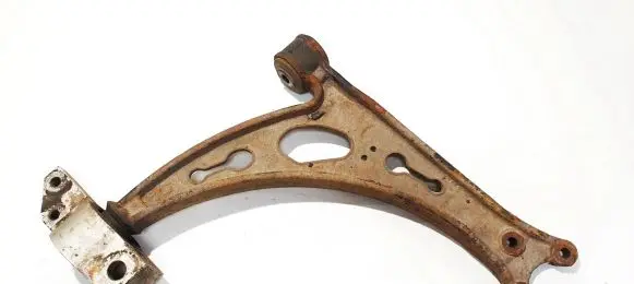 Volkswagen Touran I Front lower control arm/wishbone