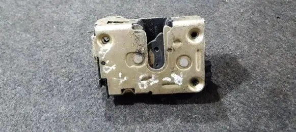 Renault 19 Front door lock