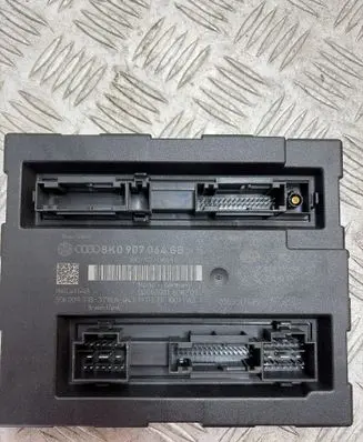 Audi A4 S4 B8 8K Comfort/convenience module 8K0907064GB