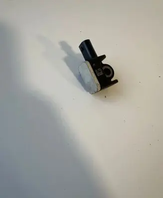 Mercedes-Benz GLE (W166 - C292) Airbag deployment crash/impact sensor A1668210151 56054085AA