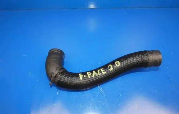 Jaguar F-Pace Engine coolant pipe/hose 