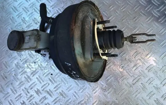 Mazda 323 Brake booster 85204701