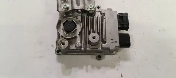 Lexus RX 450H Fuel injection pump control unit/module 8957158010