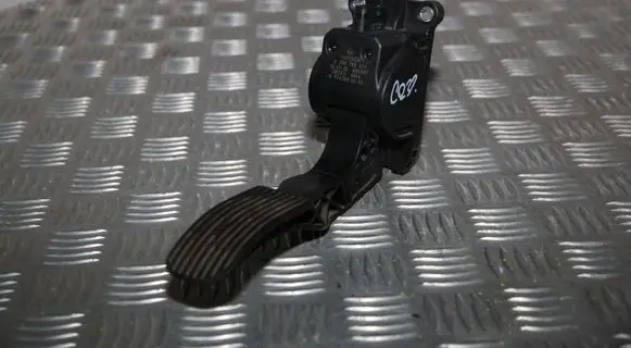 Volkswagen Crafter Accelerator throttle pedal 0280755023 A9063000404 9063000404