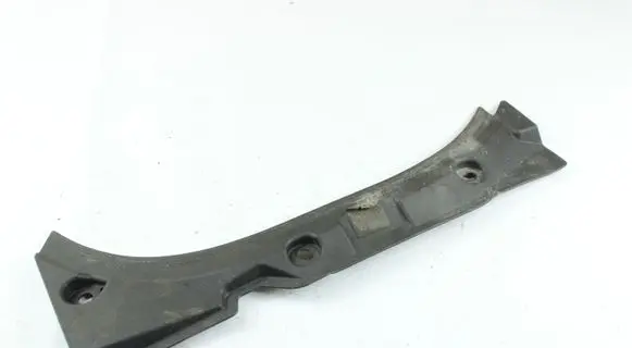 Audi A8 S8 D4 4H Other engine bay part 4H0823746C