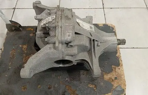 Bentley Continental Rear differential/diff mount bracket 08X507021G