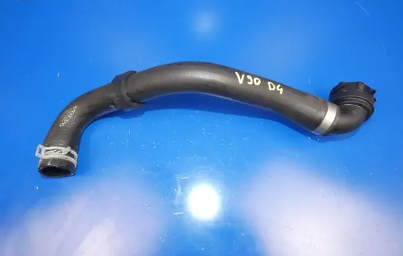Volvo S90, V90 Engine coolant pipe/hose 31474845