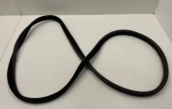 Jaguar XF X250 Rubber seal front coupe door 