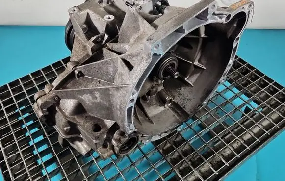 Ford Focus Manual 5 speed gearbox BV6R7002DBE IMPRK1532489