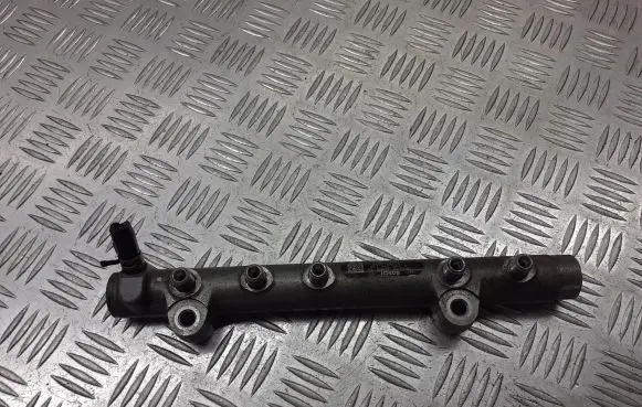 Toyota Corolla E140 E150 Fuel main line pipe 107780-0452