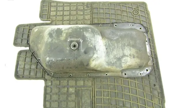 Skoda Fabia Mk1 (6Y) Oil sump 047103602H