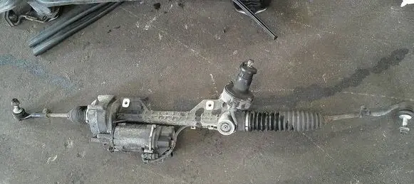 BMW X1 E84 Steering rack 6855880 00898700 7806974629
