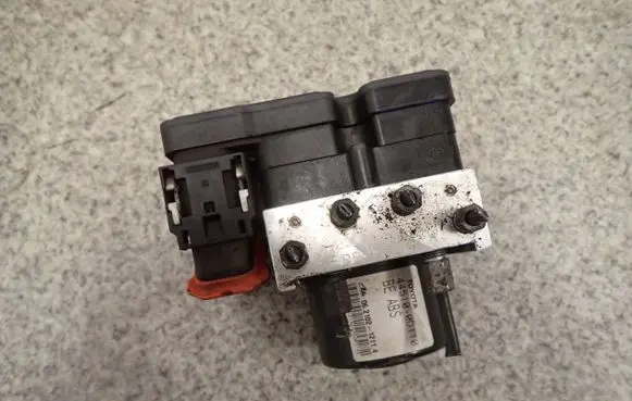 Toyota Yaris ABS Pump 445100D110