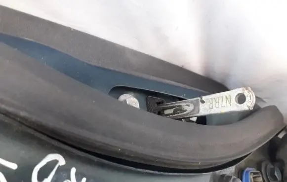 Honda Accord Rear door check strap stopper