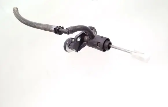 Audi A4 S4 B7 8E 8H Clutch master cylinder 8E1721401AJ