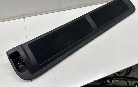 BMW X7 G07 Tailgate/boot lid cover trim 7417480
