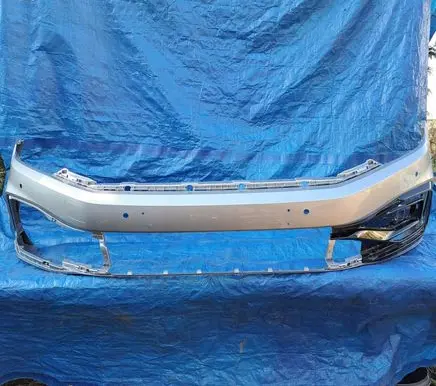 Volkswagen PASSAT B8 Front bumper 3G0807221G