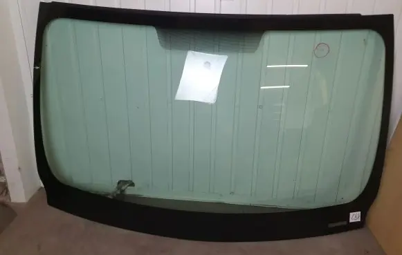 Renault Trafic II (X83) Front windscreen/windshield window 43R010825