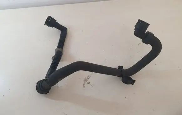 Opel Insignia A Engine coolant pipe/hose