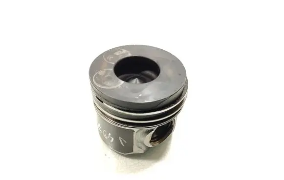 Piston