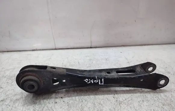 BMW X4 F26 Rear control arm 6786981
