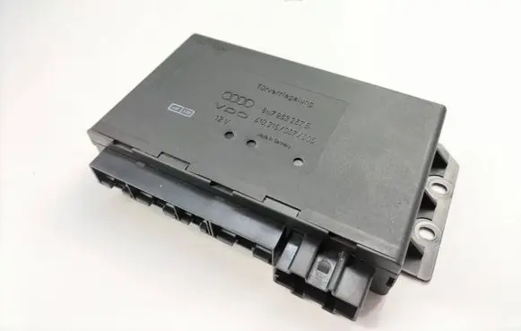 Audi TT Mk1 Comfort/convenience module 8N7962267B