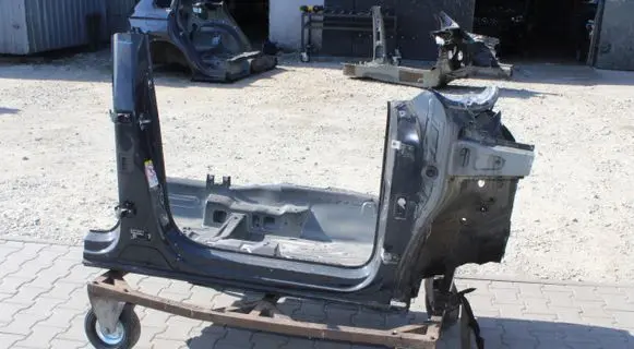 Volkswagen Tiguan Front piece kit 5784603