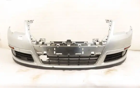 Volkswagen PASSAT B6 Front bumper