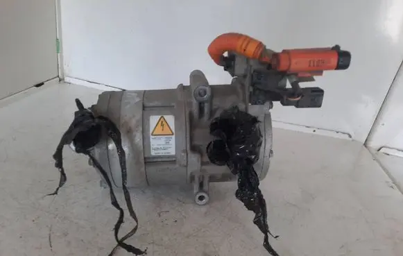 KIA Optima Air conditioning (A/C) compressor (pump) HES33