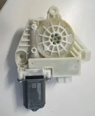 Mercedes-Benz GLC X253 C253 Front door window regulator motor A2139069501 C53177101