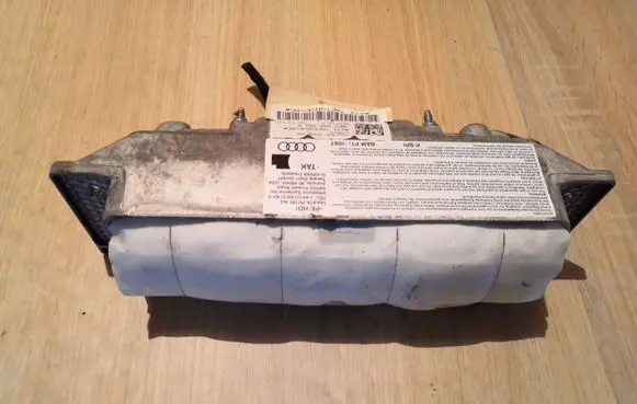 Audi A4 S4 B7 8E 8H Passenger airbag