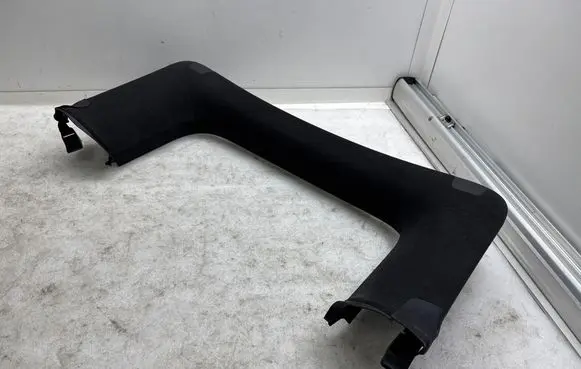 Tesla Model X (C) pillar trim 105155404I 106463400C 106463800C