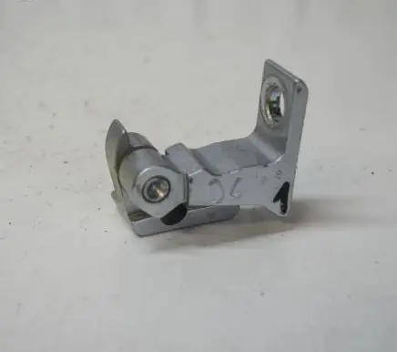 Skoda Octavia Mk3 (5E) Rear door upper hinge