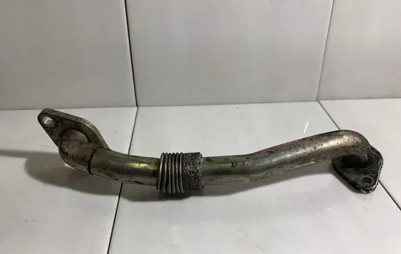 Ford Galaxy EGR valve line/pipe/hose 038131521AF
